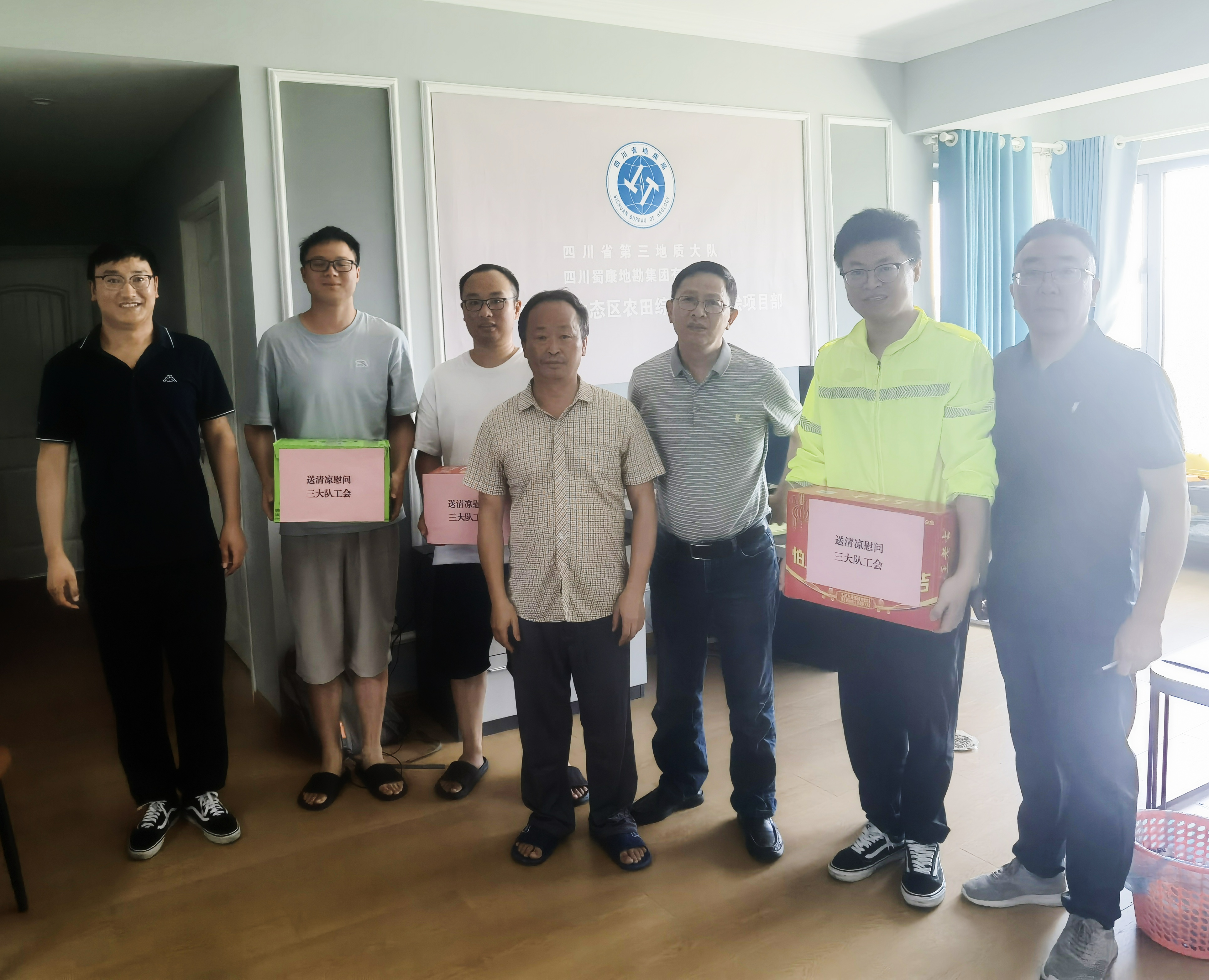 7dfb726bd1a98f730be29419722e37e_副本.jpg