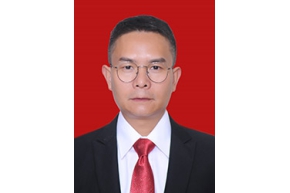 周泽银