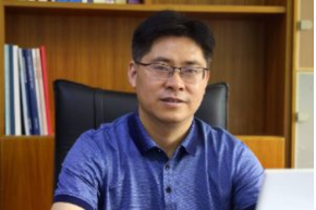 李德华
