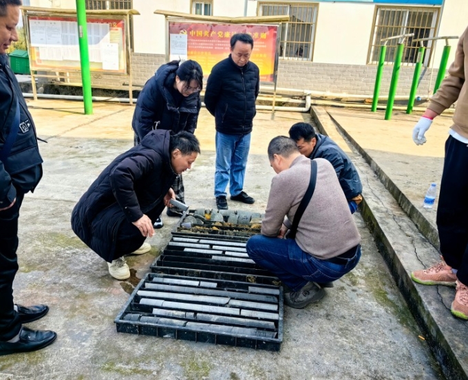 三大队矿勘公司又一项目通过野外验收